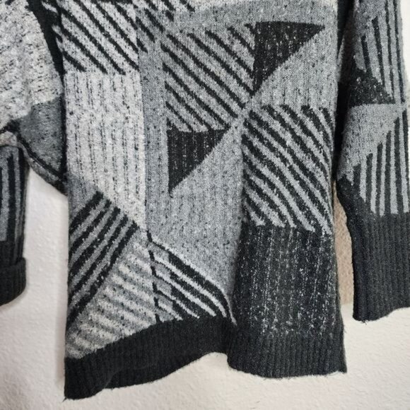 Prana Celandie Reversible Sweater Women's Size Medium/Large Black Gray - Picture 5 of 6